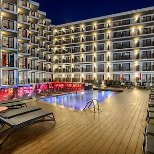 Hotel Vibra District - Adults Only